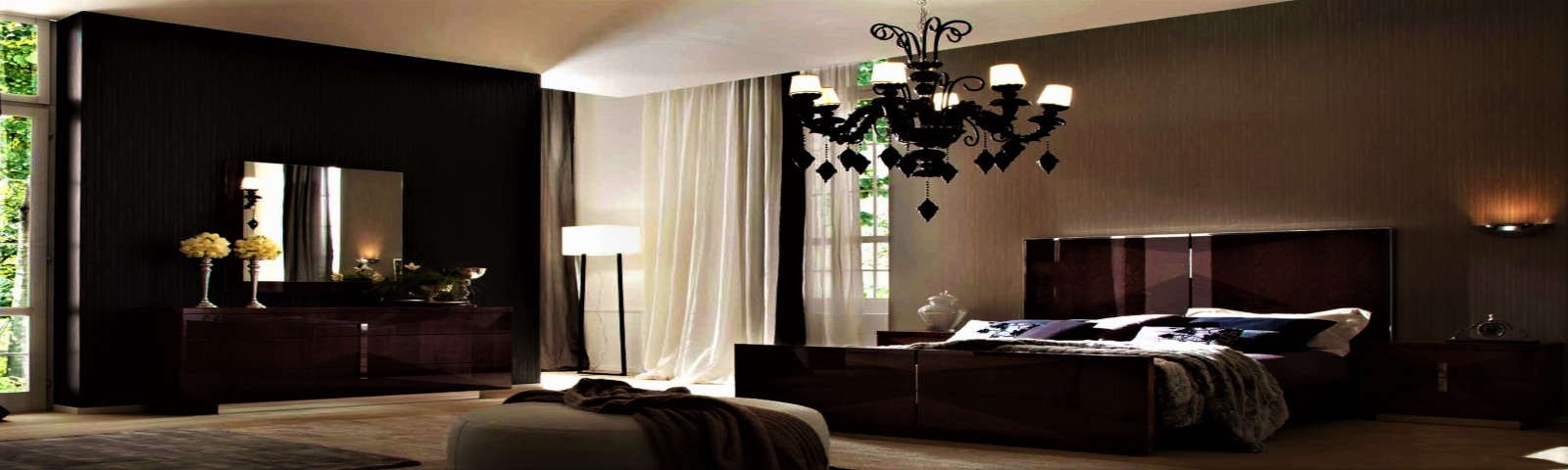 CHANDELIERS