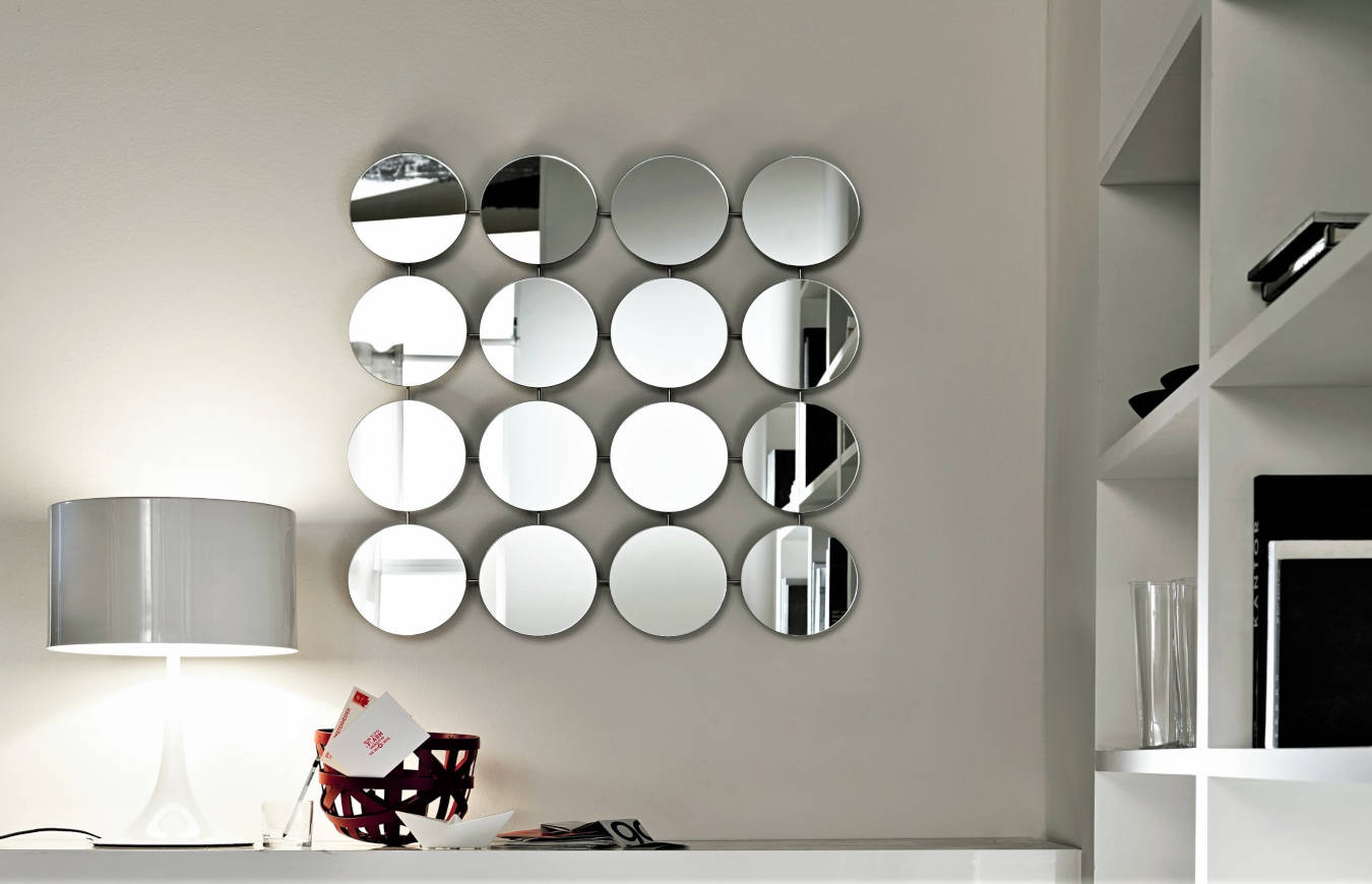 Luxury Wall mirror art in a living room decor.