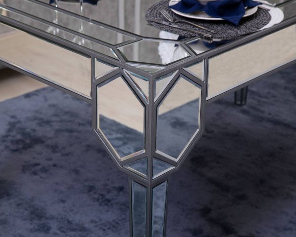 HELA Mirrored Dining Table