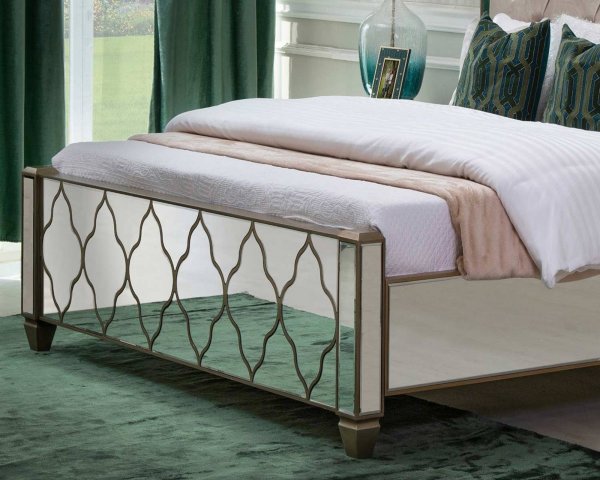 QUILLA Mirrored Moroccan Gold Collection - Bed