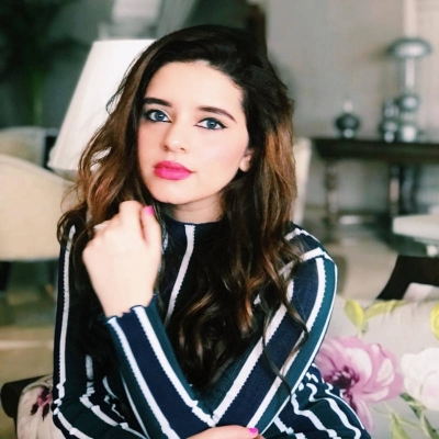 MUSKAAN K. KUMBHAT (Celebrity Makeup Artist & Stylist)